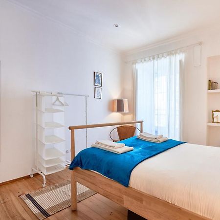 Spacious Bairro Alto Apartment With Courtyard, By Timecooler Lisbon Exterior photo