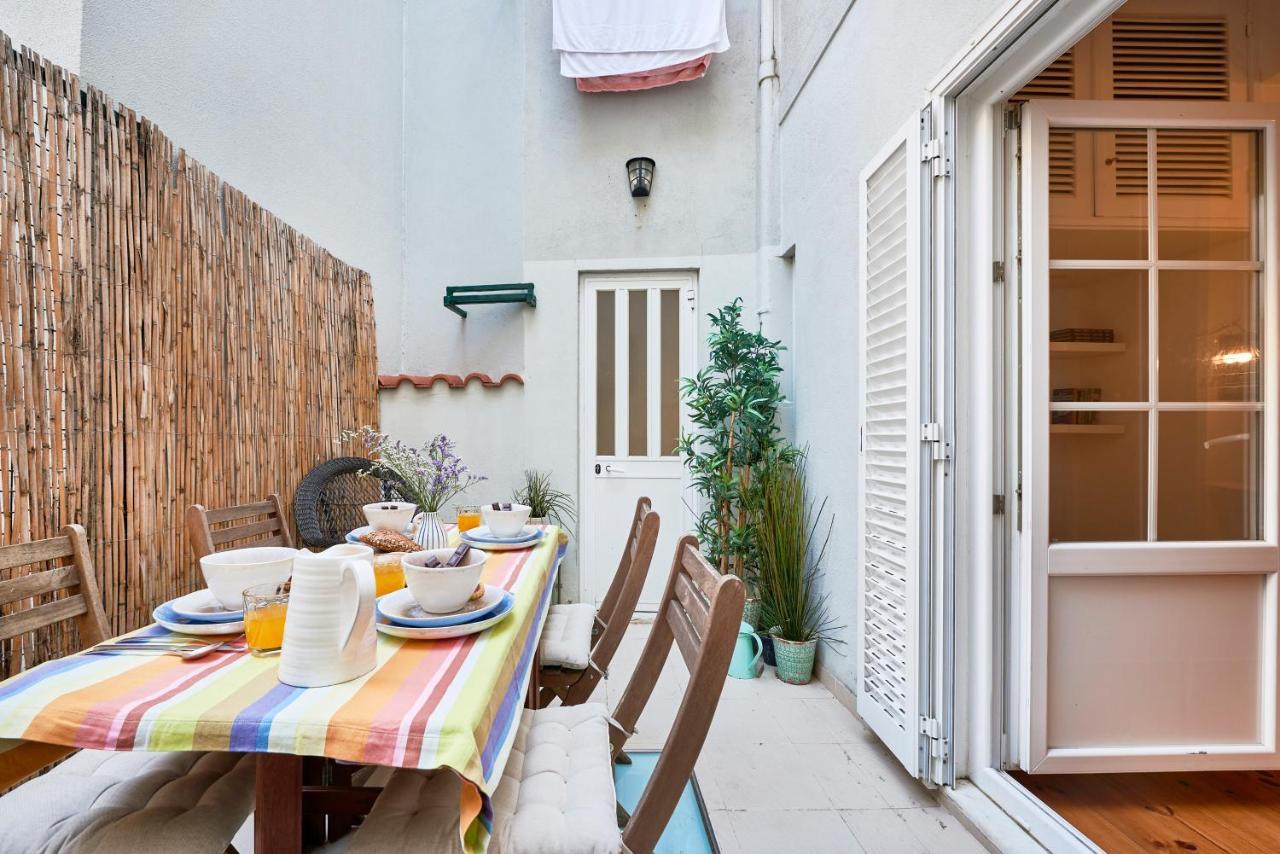 Spacious Bairro Alto Apartment With Courtyard, By Timecooler Lisbon Exterior photo